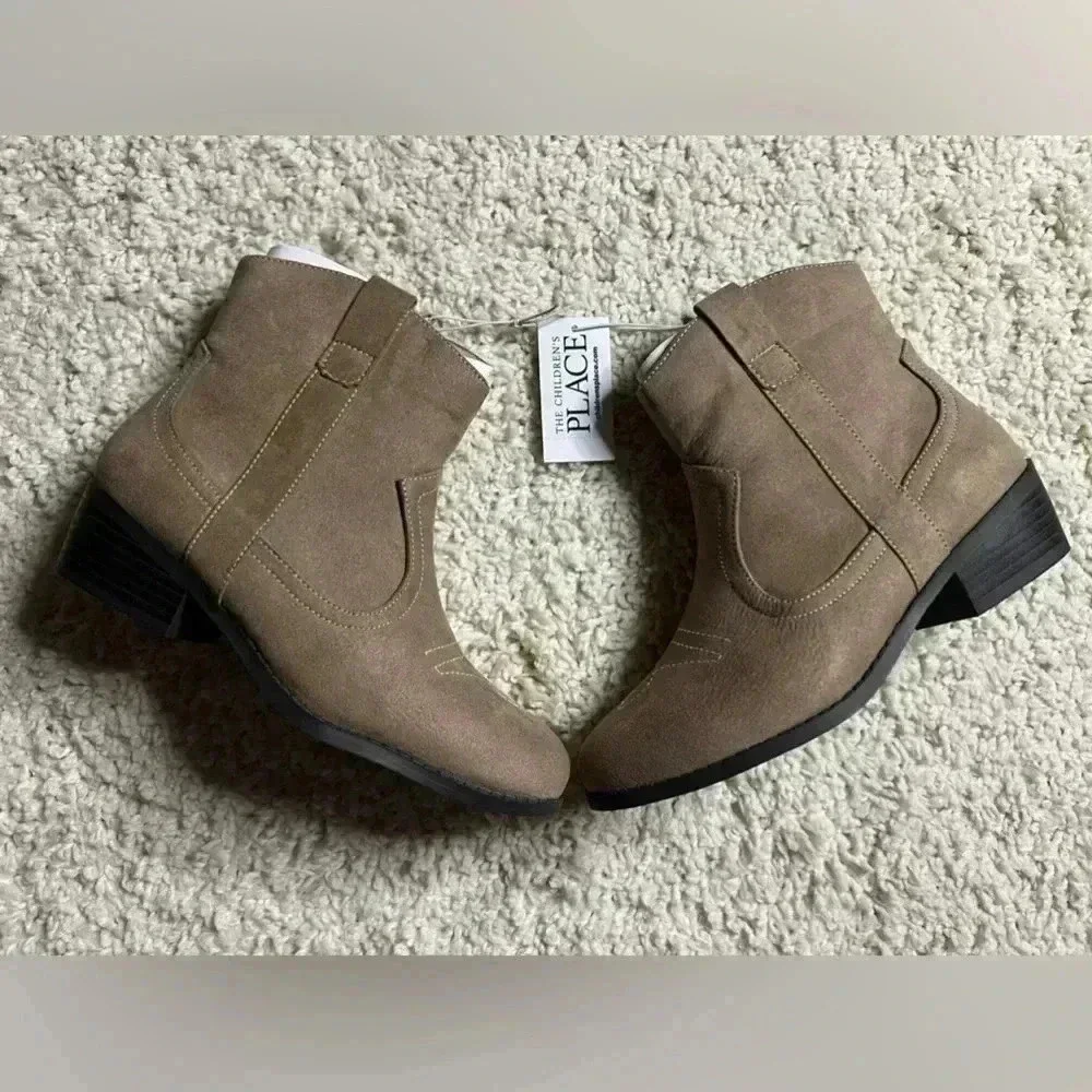 Girls Size 2 Children’s Place Tan Ankle Booties NWT